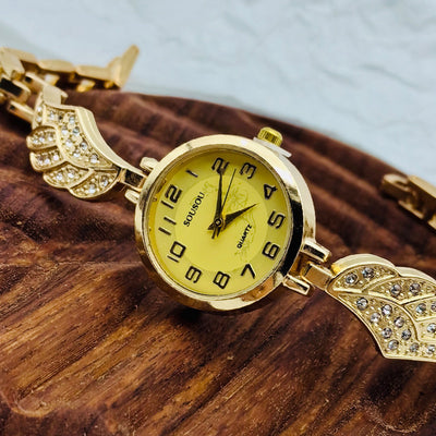 Women's Watch Fashionable and Elegant